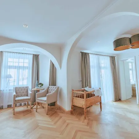 Brauereigasthof Zum Kuchlbauer Guest house *